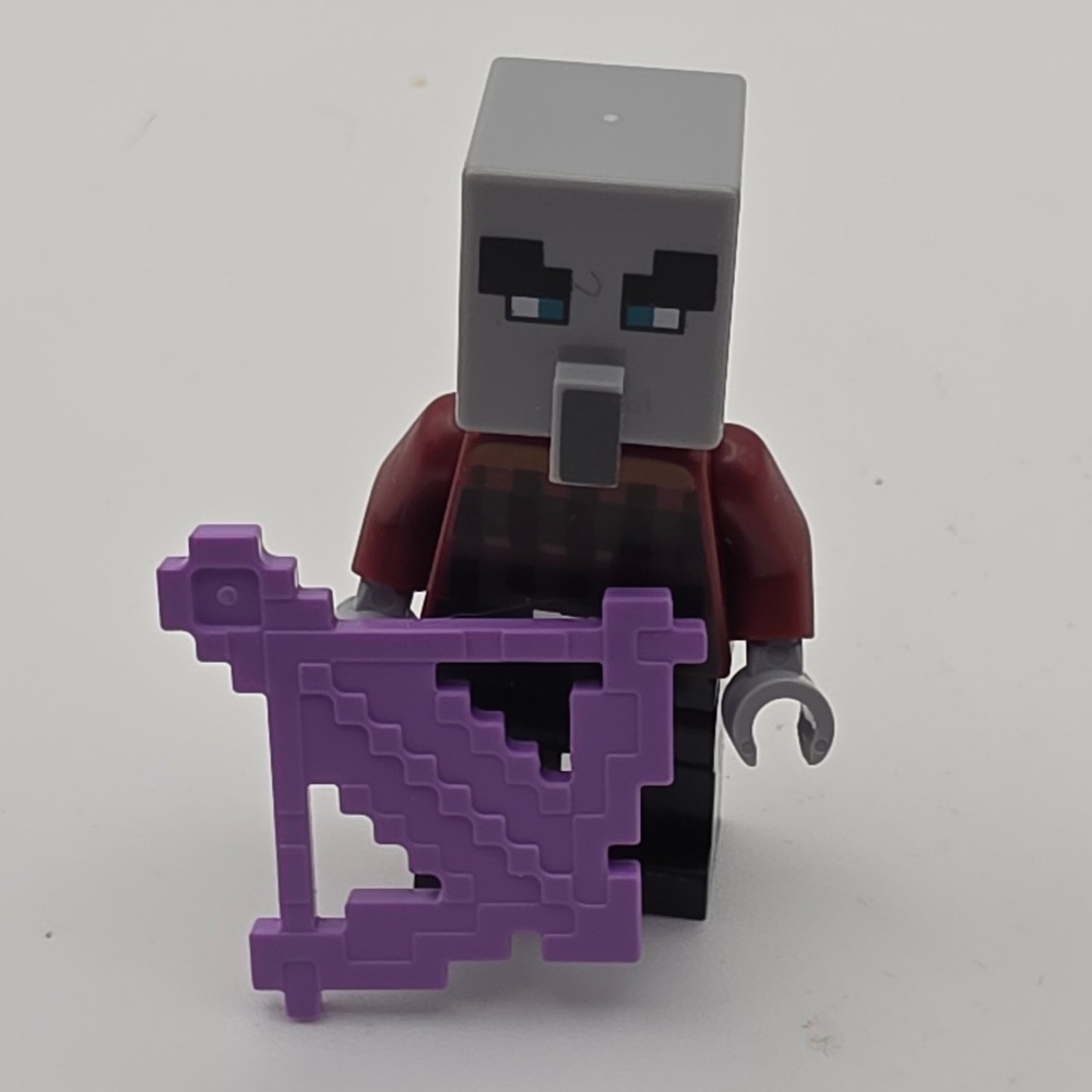 LEGO Minecraft Minifigure One Size Grey Red Excellent Pillager with Crossbow